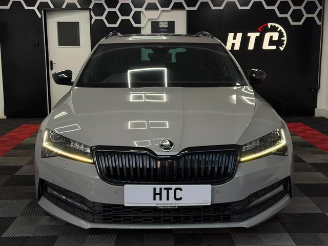 View our SKODA SUPERB