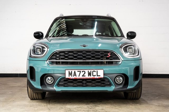 View our MINI COUNTRYMAN