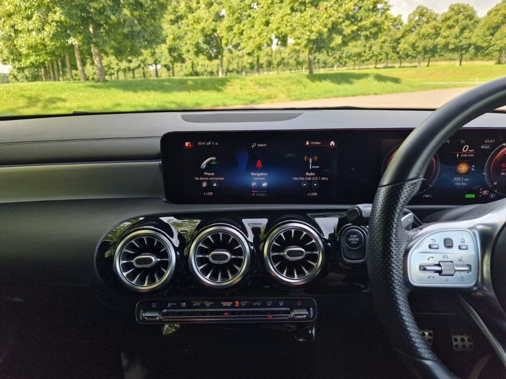 USED 2020 70 MERCEDES-BENZ CLA 1.3 CLA250e 15.6kWh AMG Line (Premium) Coupe 4dr Petrol Plug-in Hybrid 8G-DCT Euro 6 (s/s) (218 ps) FINANCE AVAILABLE