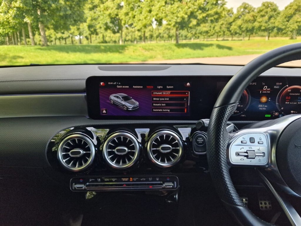 USED 2020 70 MERCEDES-BENZ CLA 1.3 CLA250e 15.6kWh AMG Line (Premium) Coupe 4dr Petrol Plug-in Hybrid 8G-DCT Euro 6 (s/s) (218 ps) FINANCE AVAILABLE