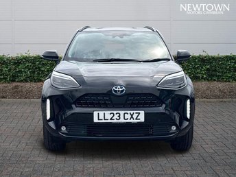 View our TOYOTA YARIS CROSS