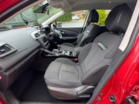 USED 2018 68 RENAULT KADJAR 1.3 TCe Dynamique Nav SUV 5dr Petrol Manual Euro 6 (s/s) (140 ps) 
