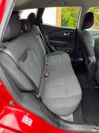 USED 2018 68 RENAULT KADJAR 1.3 TCe Dynamique Nav SUV 5dr Petrol Manual Euro 6 (s/s) (140 ps) 