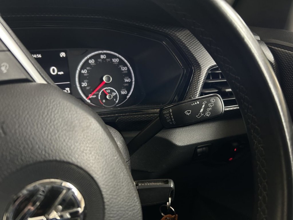2019 Volkswagen T-Cross — image 16
