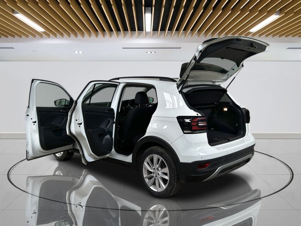 2019 Volkswagen T-Cross — image 7