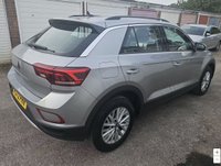 USED 2022 72 VOLKSWAGEN T-ROC 1.5 TSI Life SUV 5dr Petrol DSG Euro 6 (s/s) (150 ps) 
