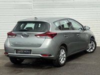 USED 2016 16 TOYOTA AURIS 1.8 VVT-h Business Edition Hatchback 5dr Petrol Hybrid CVT Euro 6 (s/s) (136 ps) 