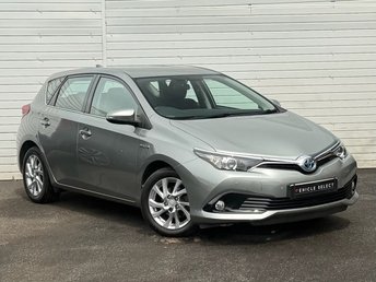 2016 TOYOTA AURIS
