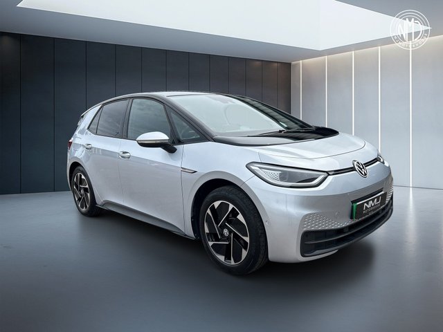 View our VOLKSWAGEN ID.3