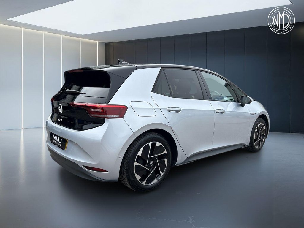 USED 2022 22 VOLKSWAGEN ID.3 Pro Performance 58kWh Family Hatchback 5dr Electric Auto (204 ps) 9.9%APR LOW MILEAGE PAN ROOF