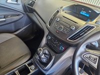 USED 2016 16 FORD GRAND C-MAX 1.5 TDCi Zetec MPV 5dr Diesel Manual Euro 6 (s/s) (120 ps) 