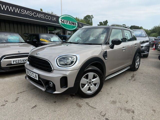 View our MINI COUNTRYMAN