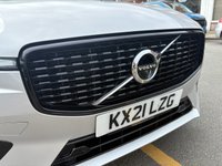 USED 2021 21 VOLVO XC60 2.0 B4 MHEV R-Design Pro SUV 5dr Diesel Hybrid Auto Euro 6 (s/s) (197 ps) &pound;7345 OPTIONS! LOUNGE PACK! PAN ROOF!