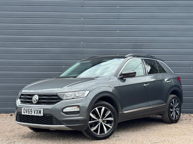 View our VOLKSWAGEN T-ROC