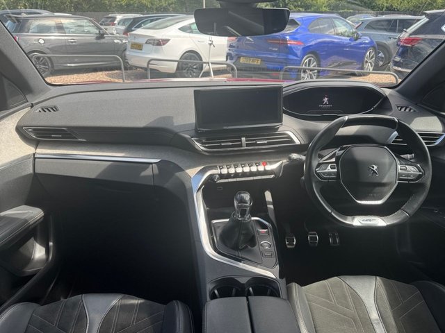 View our PEUGEOT 3008