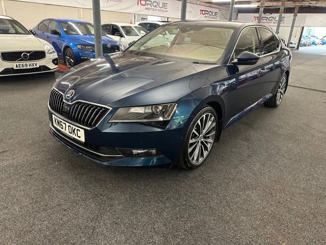View our SKODA SUPERB