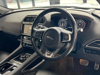 USED 2018 D JAGUAR F-PACE 3.0 D300 V6 S SUV 5dr Diesel Auto AWD Euro 6 (s/s) (300 ps) 