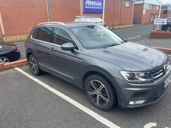 2017 VOLKSWAGEN TIGUAN