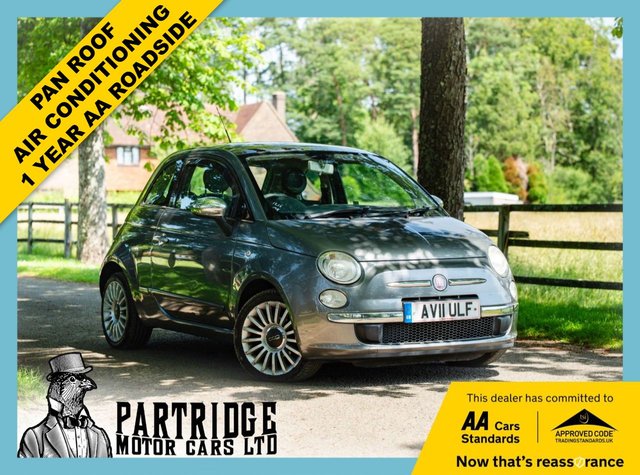 View our Fiat 500 1.2 Lounge Hatchback 3dr Petrol Manual Euro 5 (s/s) (69 bhp)