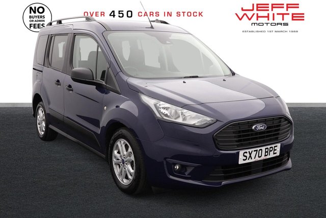 View our FORD TOURNEO CONNECT
