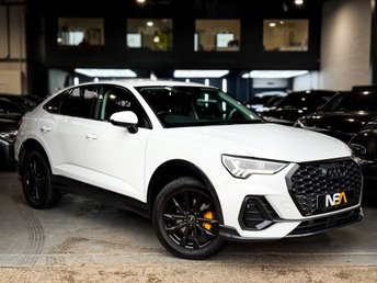 View our AUDI Q3