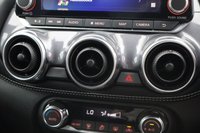 USED 2024 24 NISSAN JUKE 1.0 DIG-T N-Connecta 5dr (APPLE CAR PLAY, SAT NAV) 