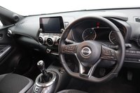 USED 2024 24 NISSAN JUKE 1.0 DIG-T N-Connecta 5dr (APPLE CAR PLAY, SAT NAV) 