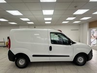 USED 2017 17 VAUXHALL COMBO 1.3 CDTi 2000 16v Temperature Controlled 3dr Diesel Manual FWD L1 H1 (133 g/km, 94 bhp) One owner