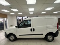 USED 2017 17 VAUXHALL COMBO 1.3 CDTi 2000 16v Temperature Controlled 3dr Diesel Manual FWD L1 H1 (133 g/km, 94 bhp) One owner