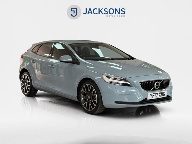 View our VOLVO V40