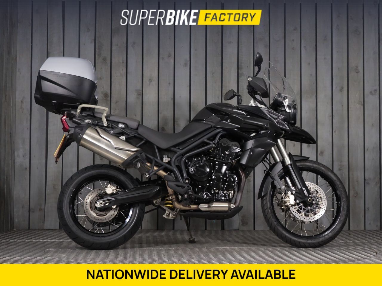 TRIUMPH TIGER 800