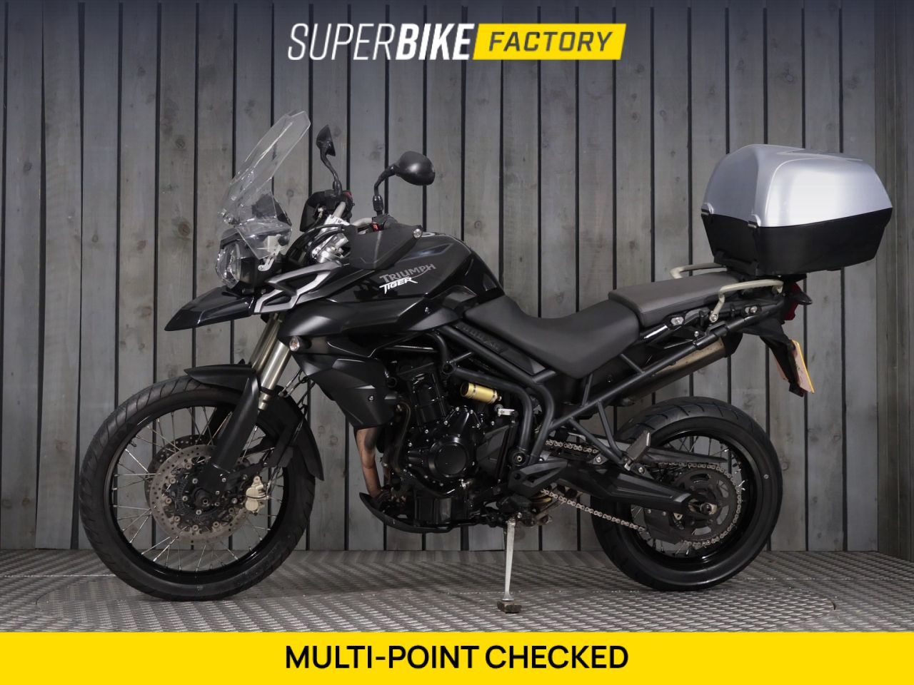 TRIUMPH TIGER 800