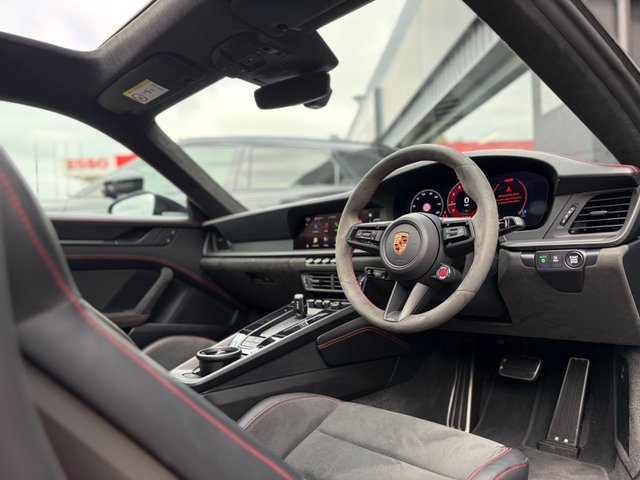 View our PORSCHE 911