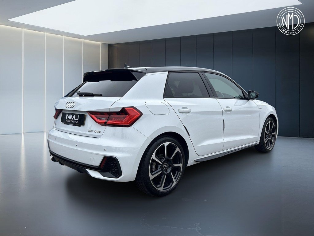 USED 2022 22 AUDI A1 1.5 TFSI 35 Black Edition Sportback S Tronic Euro 6 (s/s) 5dr 9.9%APR LOW MILEAGE ONE OWNER