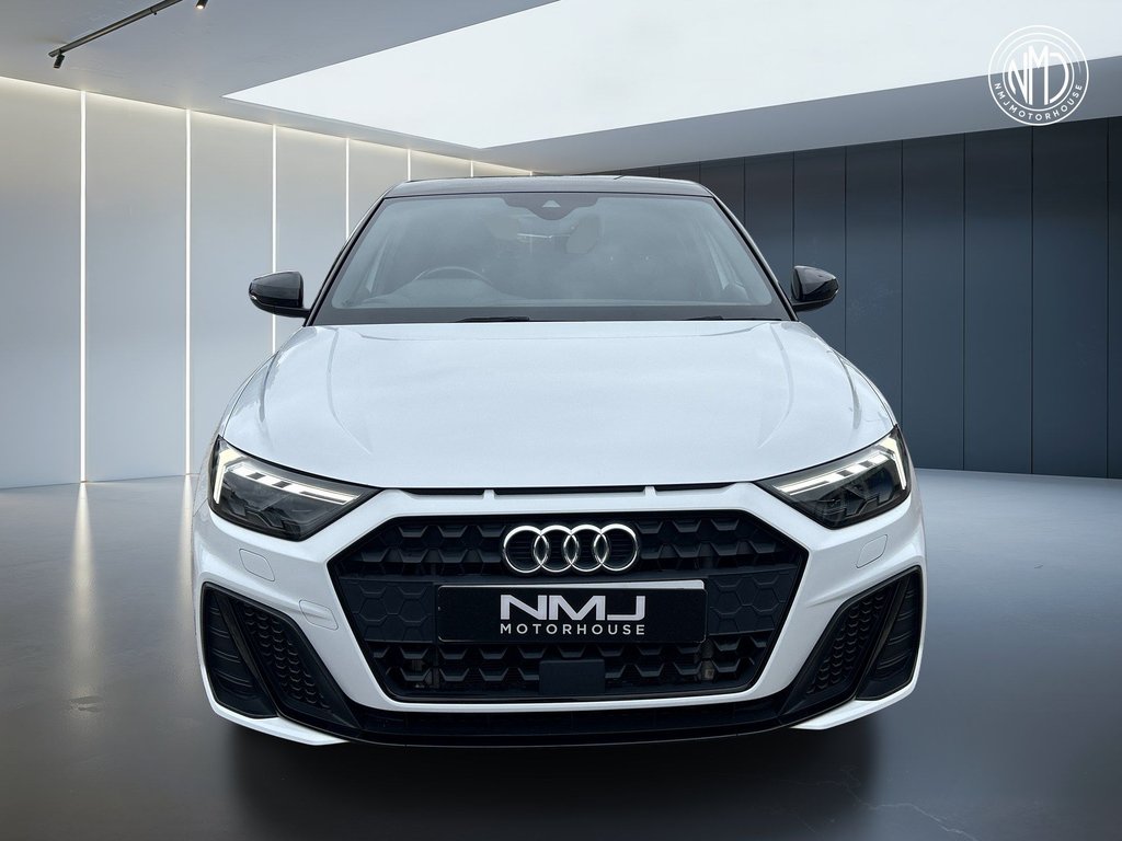 USED 2022 22 AUDI A1 1.5 TFSI 35 Black Edition Sportback S Tronic Euro 6 (s/s) 5dr 9.9%APR LOW MILEAGE ONE OWNER