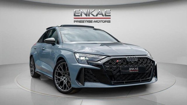 View our AUDI RS3