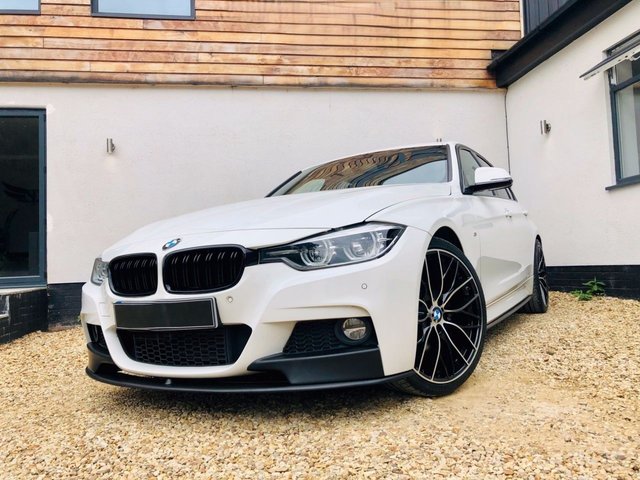 View our BMW 3 SERIES