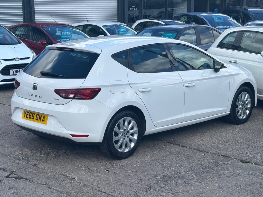 2016 SEAT Leon thumbnail 17