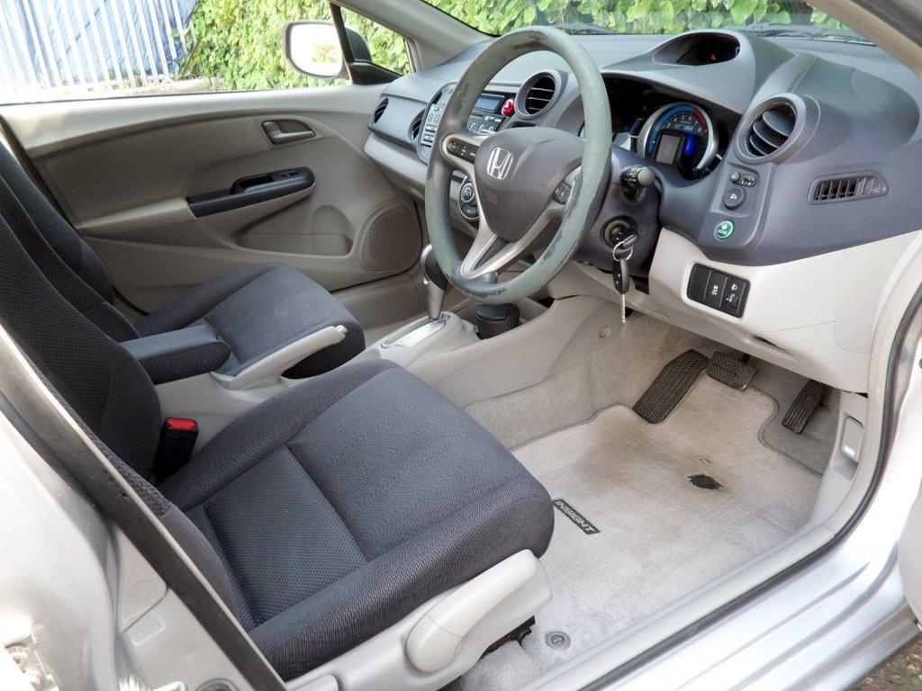 USED 2009 09 HONDA INSIGHT 1.3l 5dr Auto 87 BHP Locally Owned And Serviced From New