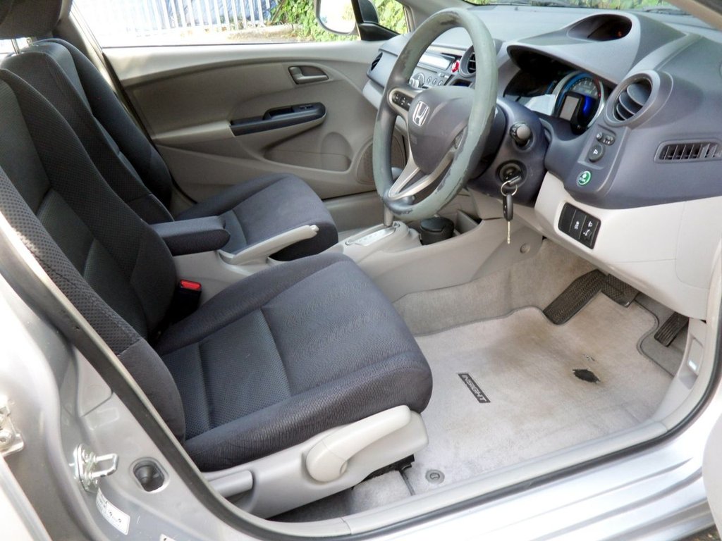 USED 2009 09 HONDA INSIGHT 1.3l 5dr Auto 87 BHP Locally Owned And Serviced From New