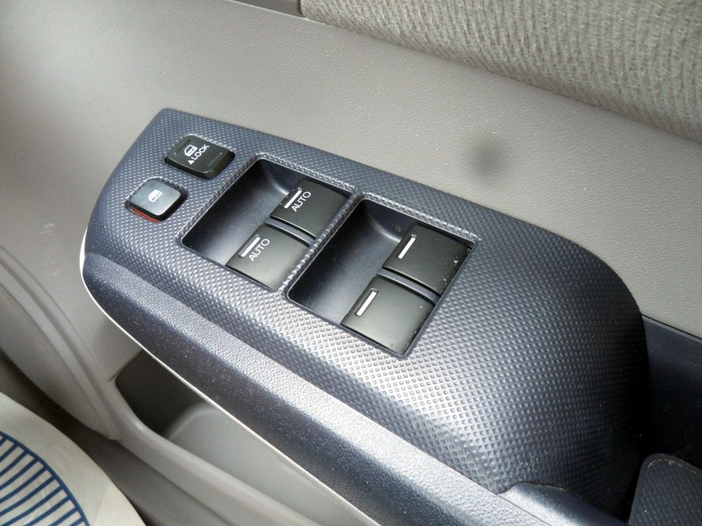 USED 2009 09 HONDA INSIGHT 1.3l 5dr Auto 87 BHP Locally Owned And Serviced From New