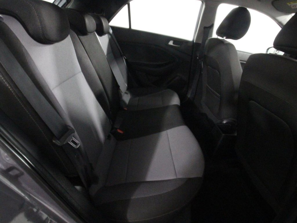 USED 2017 17 HYUNDAI I20 1.2 SE Hatchback 5dr Petrol Manual Euro 6 (84 ps) 