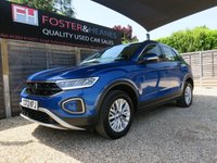 USED 2022 72 VOLKSWAGEN T-ROC 1.5 TSI Life SUV 5dr Petrol Manual Euro 6 (s/s) (150 ps) LOW MILEAGE, CARPLAY, ONE OWNER