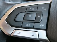 USED 2022 72 VOLKSWAGEN T-ROC 1.5 TSI Life SUV 5dr Petrol Manual Euro 6 (s/s) (150 ps) LOW MILEAGE, CARPLAY, ONE OWNER