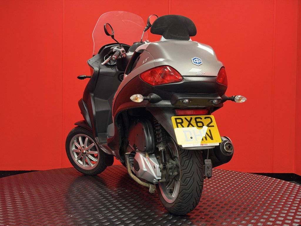 USED 2012 62 PIAGGIO MP3 300 TRADE BIKES AT TRADE PRICES RIDE ON CAR LICENCE