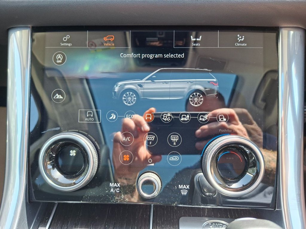 2019 Land Rover Range Rover Sport thumbnail 19
