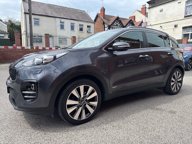 View our KIA SPORTAGE