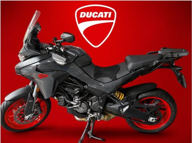 2023 23 DUCATI MULTISTRADA V2 937 S Adventure Petrol Manual Euro 5 (113 ps) Full service History Just Serviced