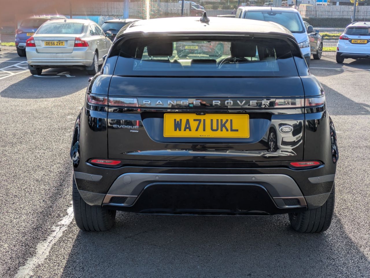 2021 LAND ROVER RANGE ROVER EVOQUE 1.5 P300e 12.2kWh R-Dynamic HSE SUV 5dr Petrol Plug-in Hybrid Auto 4WD Euro - vehicle photo 5 for sale on PureCar