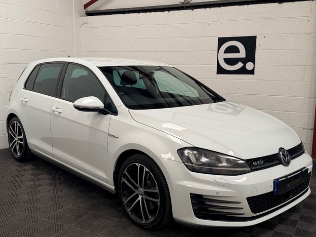 View our VOLKSWAGEN GOLF
